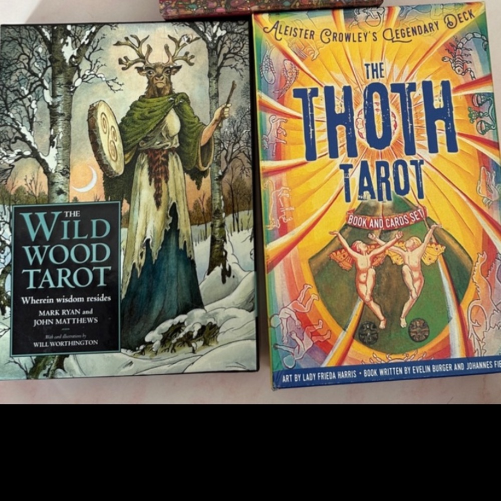 COPY - Thoth tarot, the wild wood tarot decks